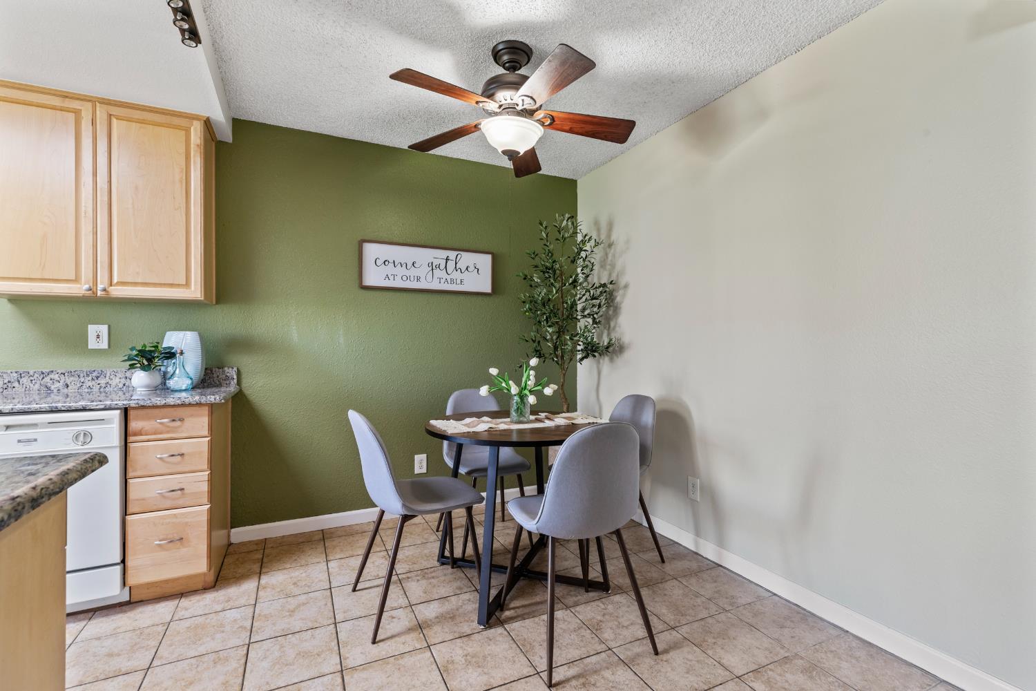 1313 Floyd Ave #179, Modesto, CA 95355