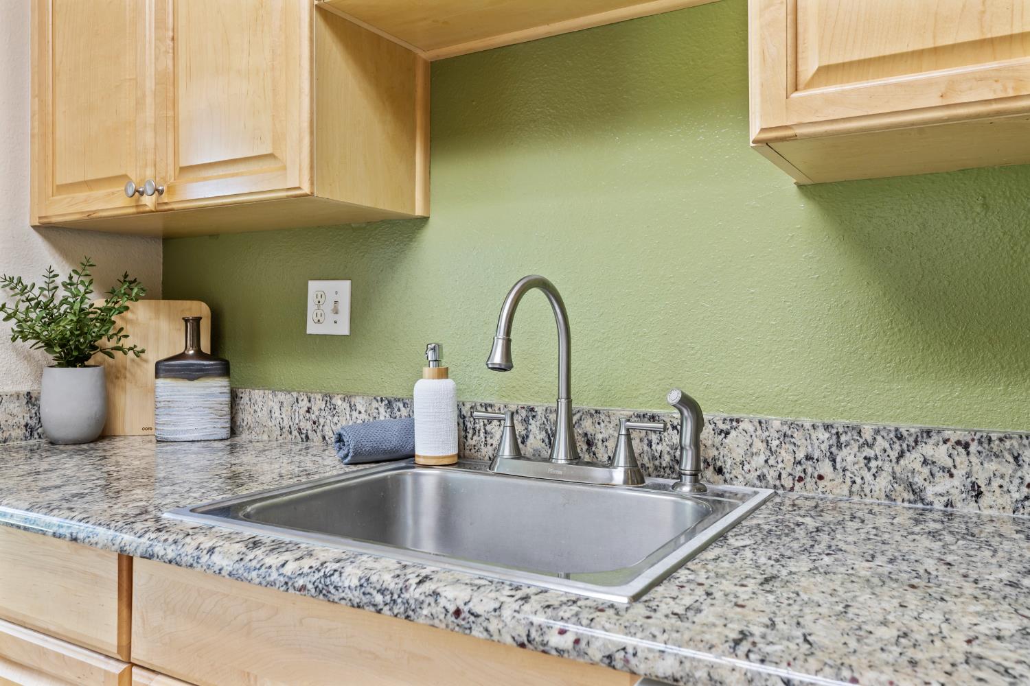 1313 Floyd Ave #179, Modesto, CA 95355