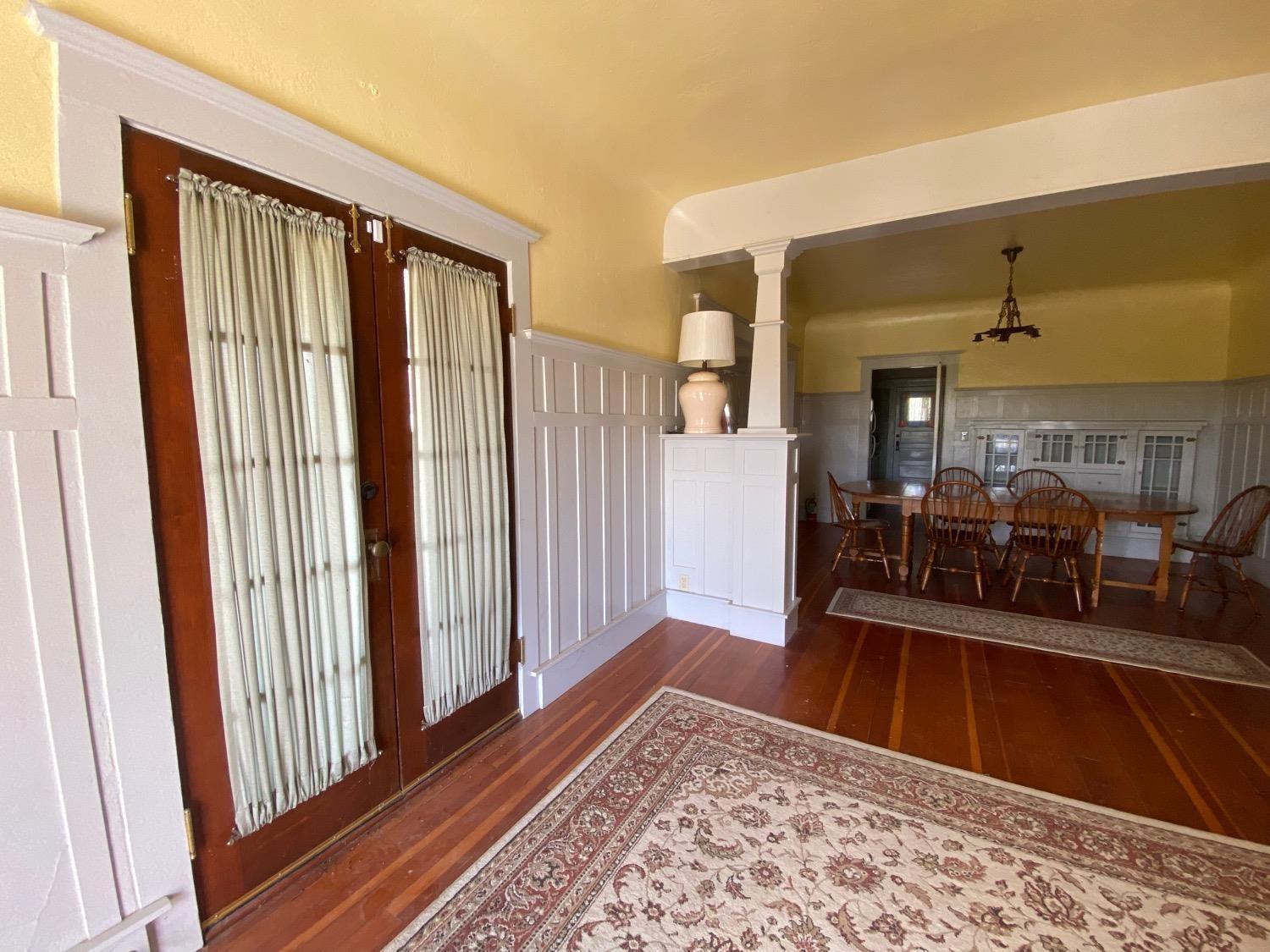 700 Wellsford Rd, Modesto, CA 95357