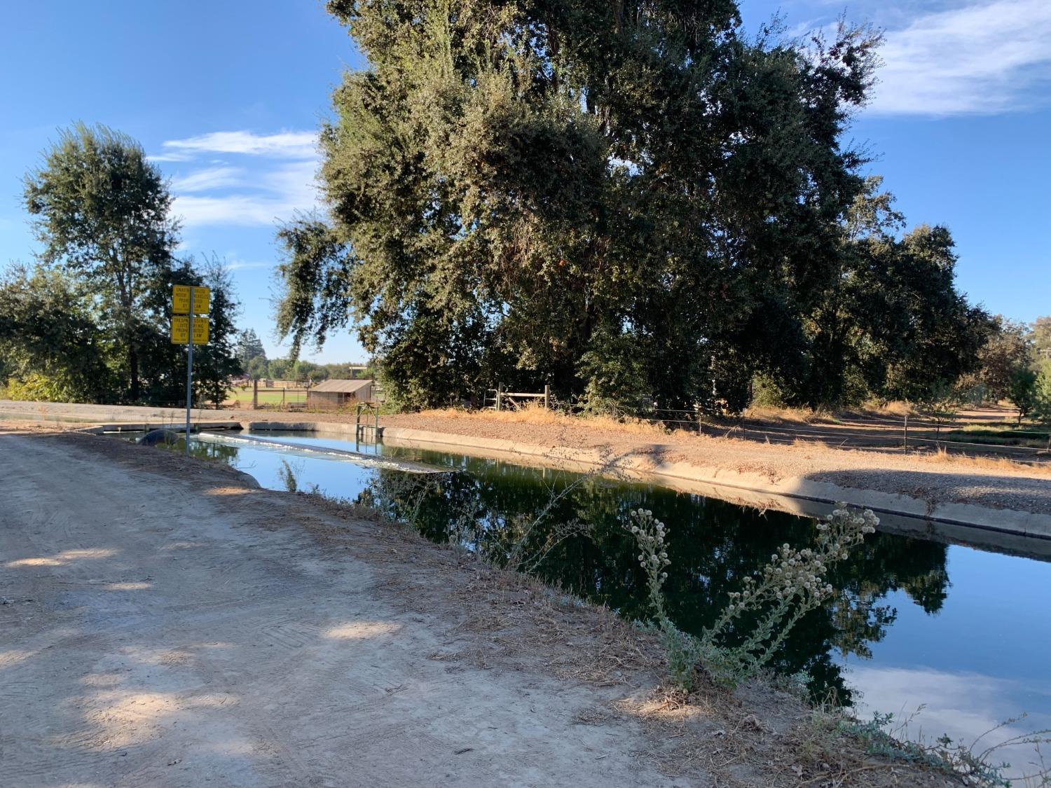 700 Wellsford Rd, Modesto, CA 95357