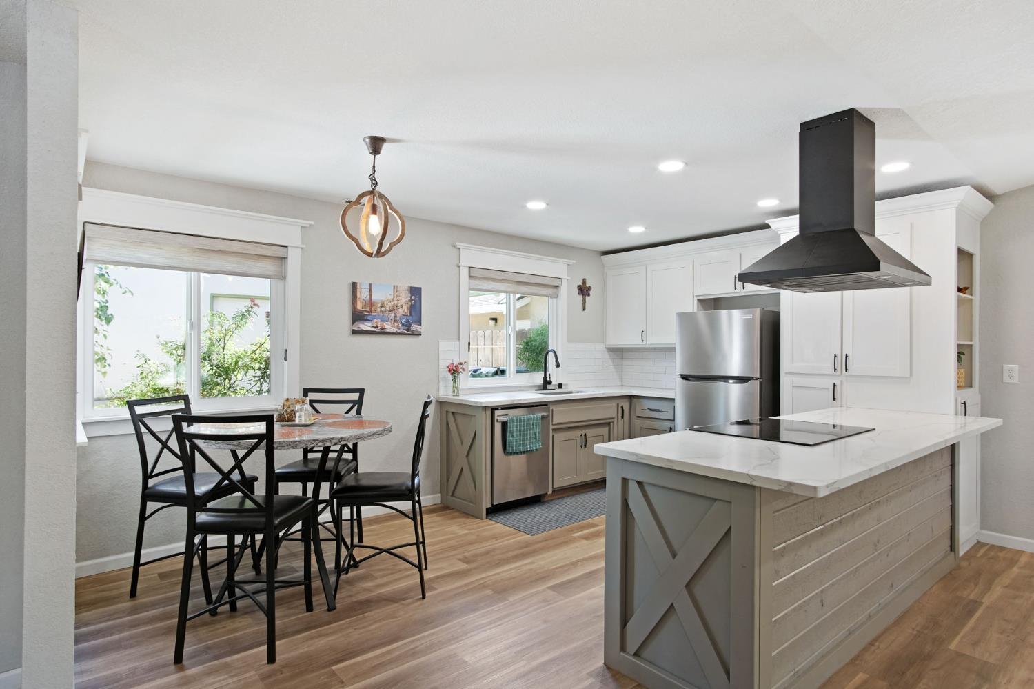 3161 Bridgeport Ct, Turlock, CA 95382