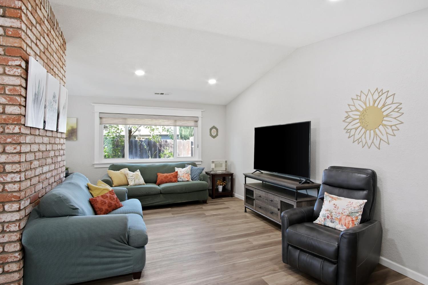 3161 Bridgeport Ct, Turlock, CA 95382