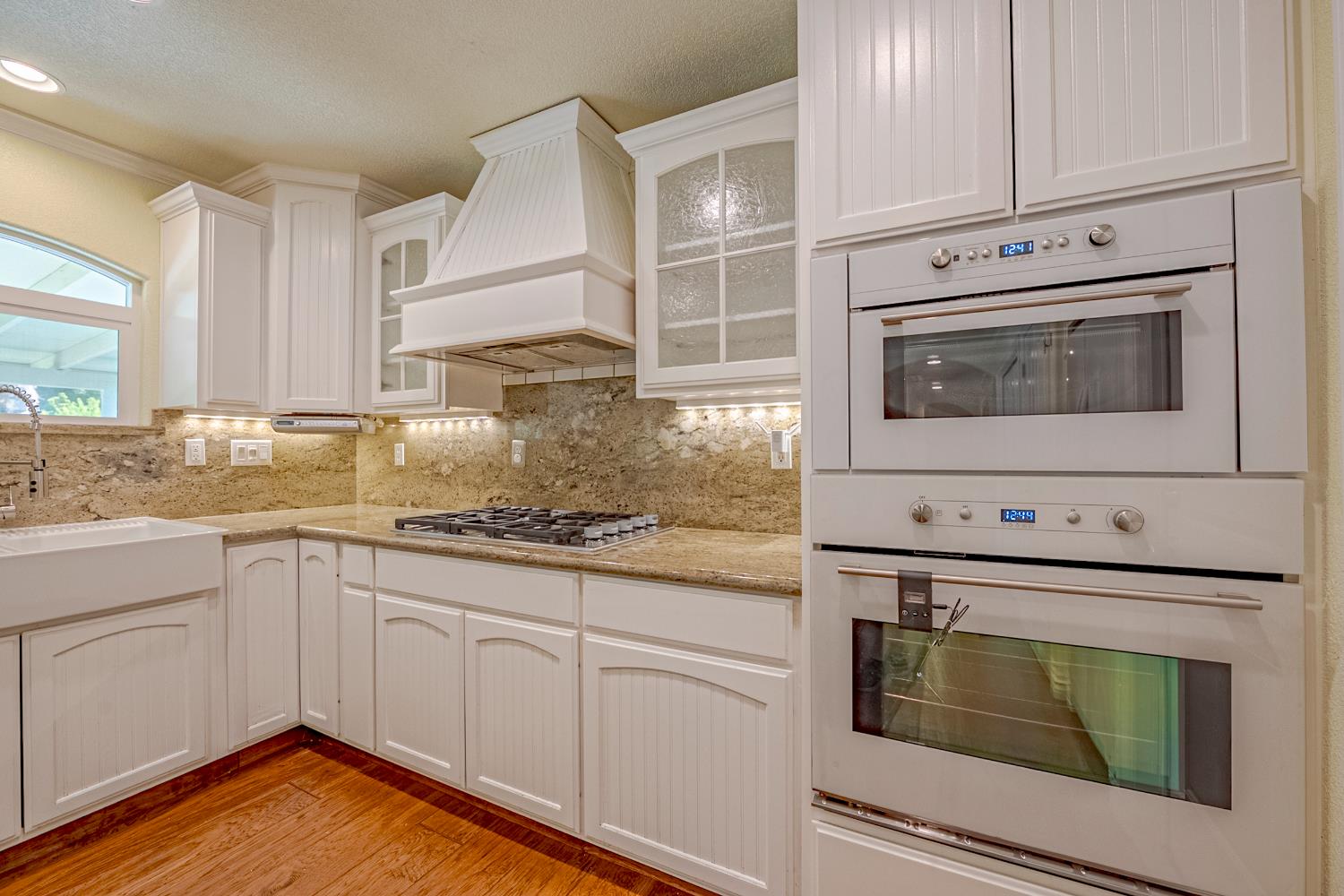 2988 Bedford Dr, Merced, CA 95340