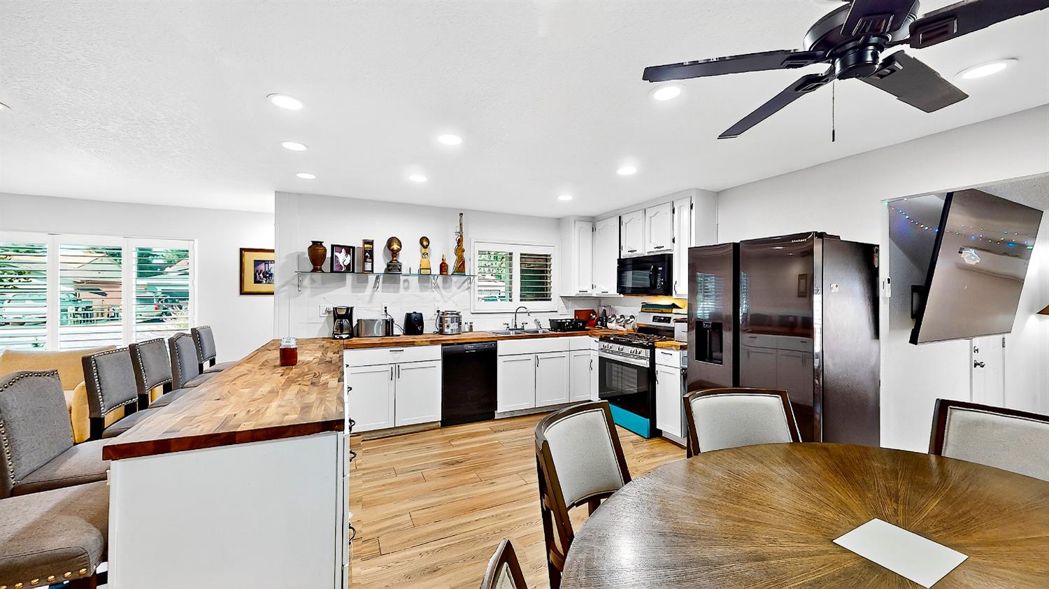 2720 Brooks Ct, Turlock, CA 95382