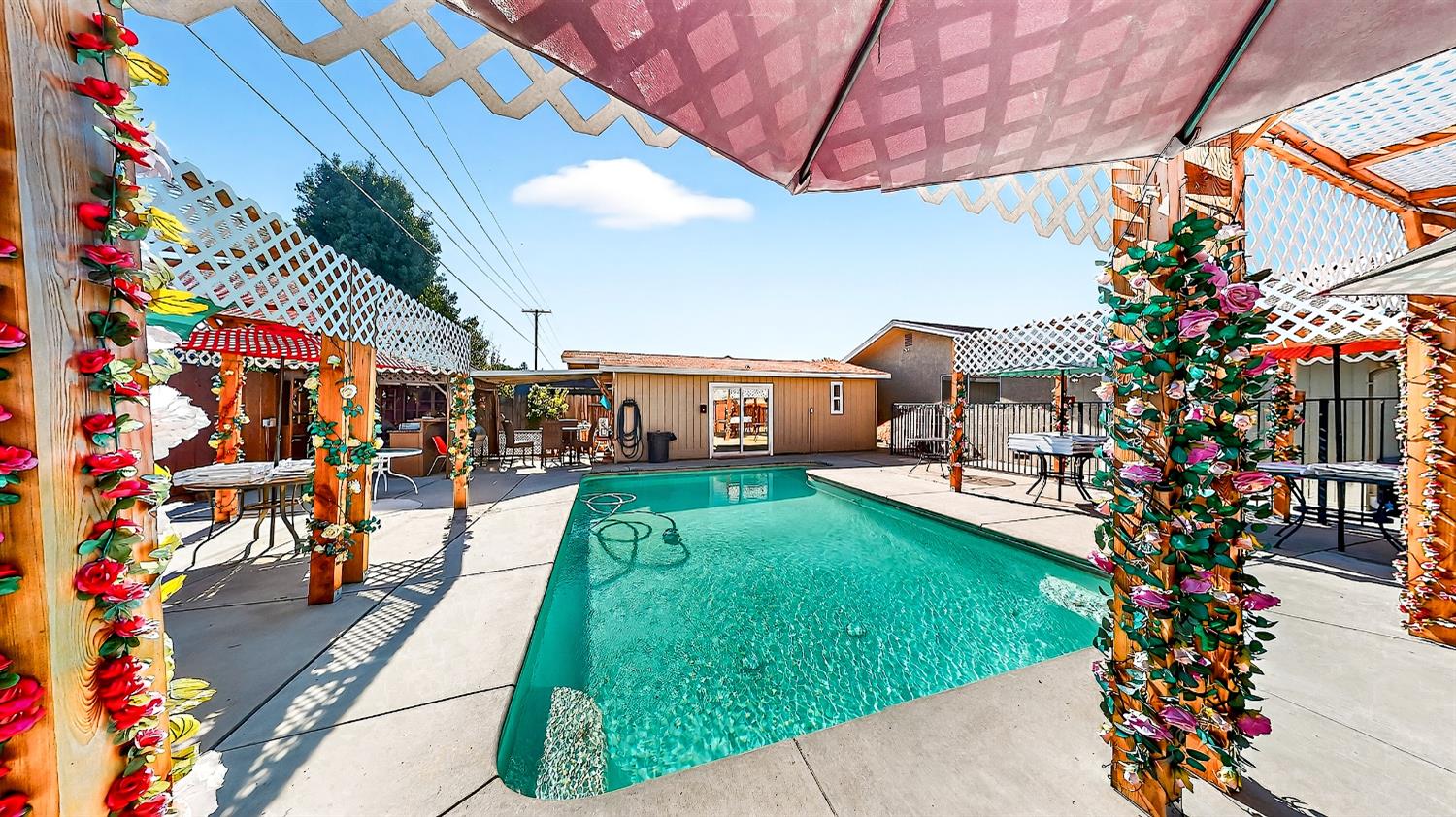 2720 Brooks Ct, Turlock, CA 95382