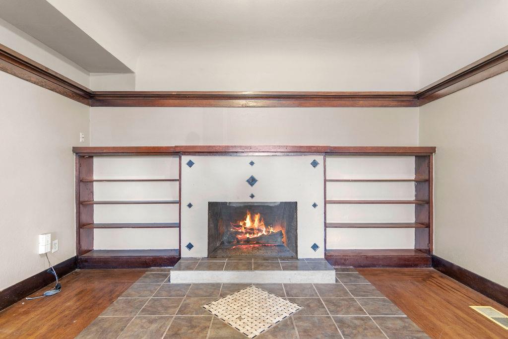 137 Downey Ave, Modesto, CA 95354