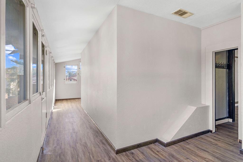 137 Downey Ave, Modesto, CA 95354