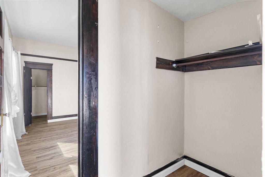 137 Downey Ave, Modesto, CA 95354