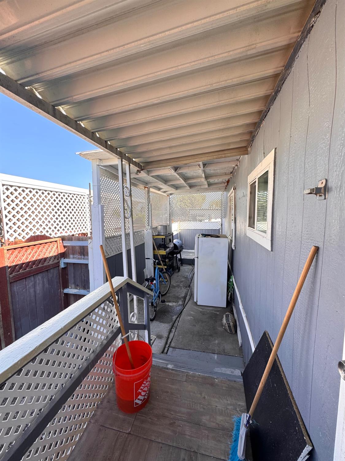 436 N Mercey Springs Rd #154, Los Banos, CA 93635