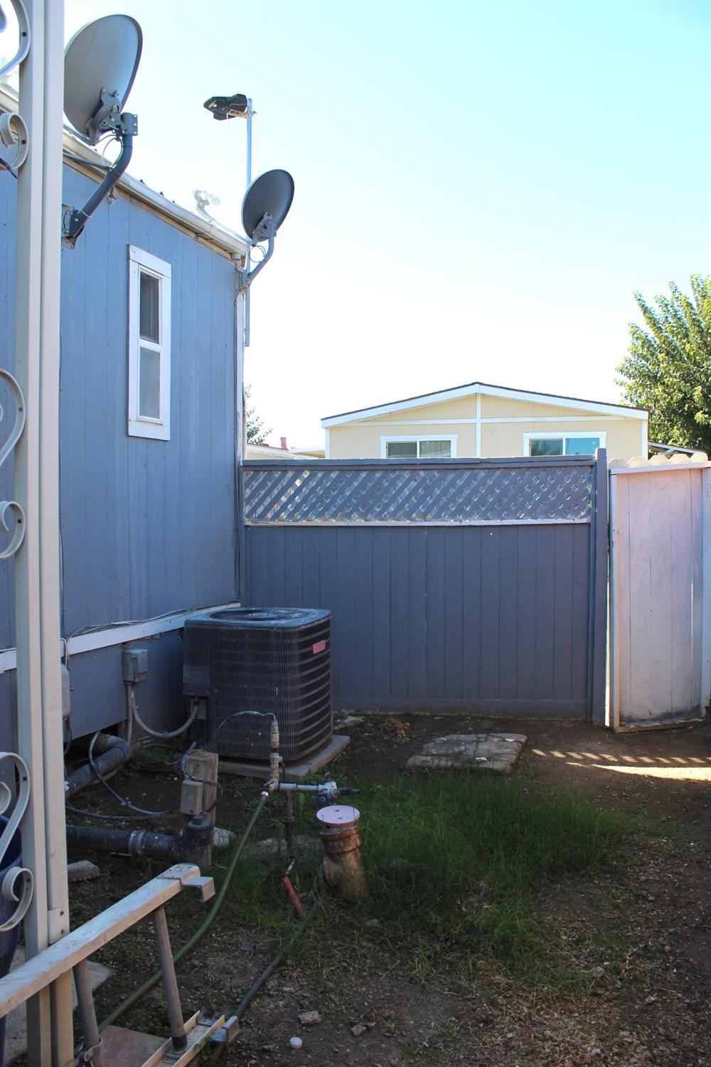 436 N Mercey Springs Rd #154, Los Banos, CA 93635