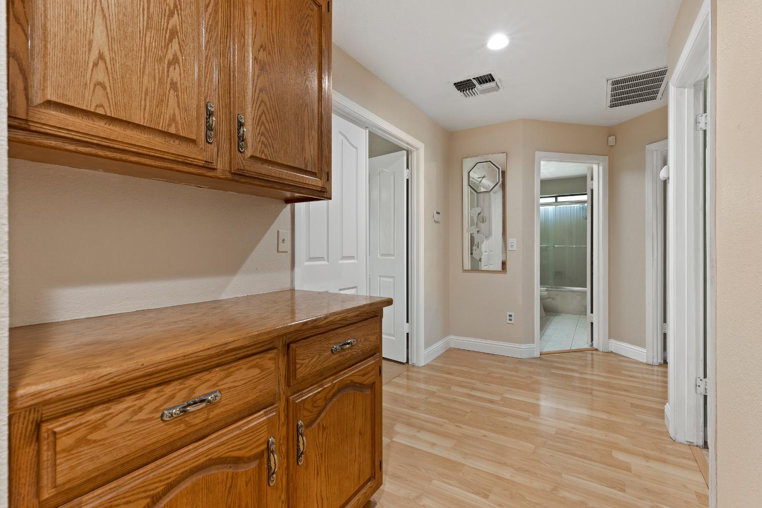 8630 River Oaks Dr, Oakdale, CA 95361