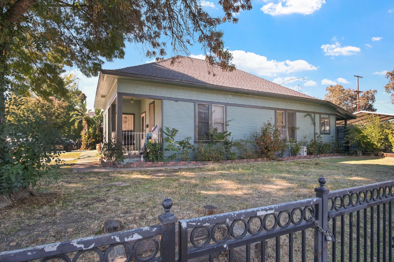 402 Maple St, Modesto, CA 95351