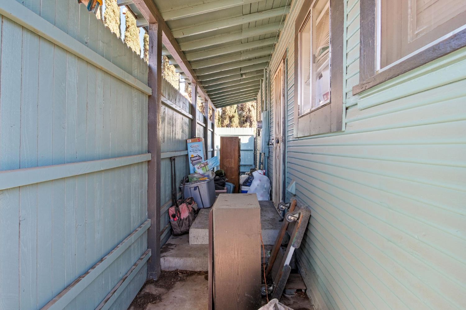 402 Maple St, Modesto, CA 95351