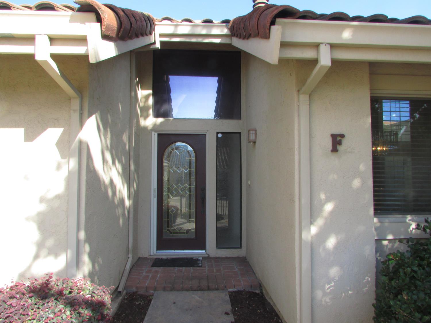 1855 Scenic Dr #F, Modesto, CA 95355