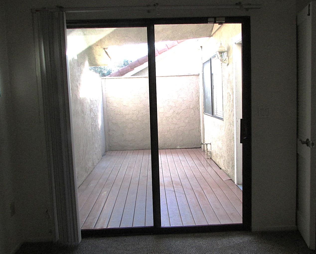 1855 Scenic Dr #F, Modesto, CA 95355