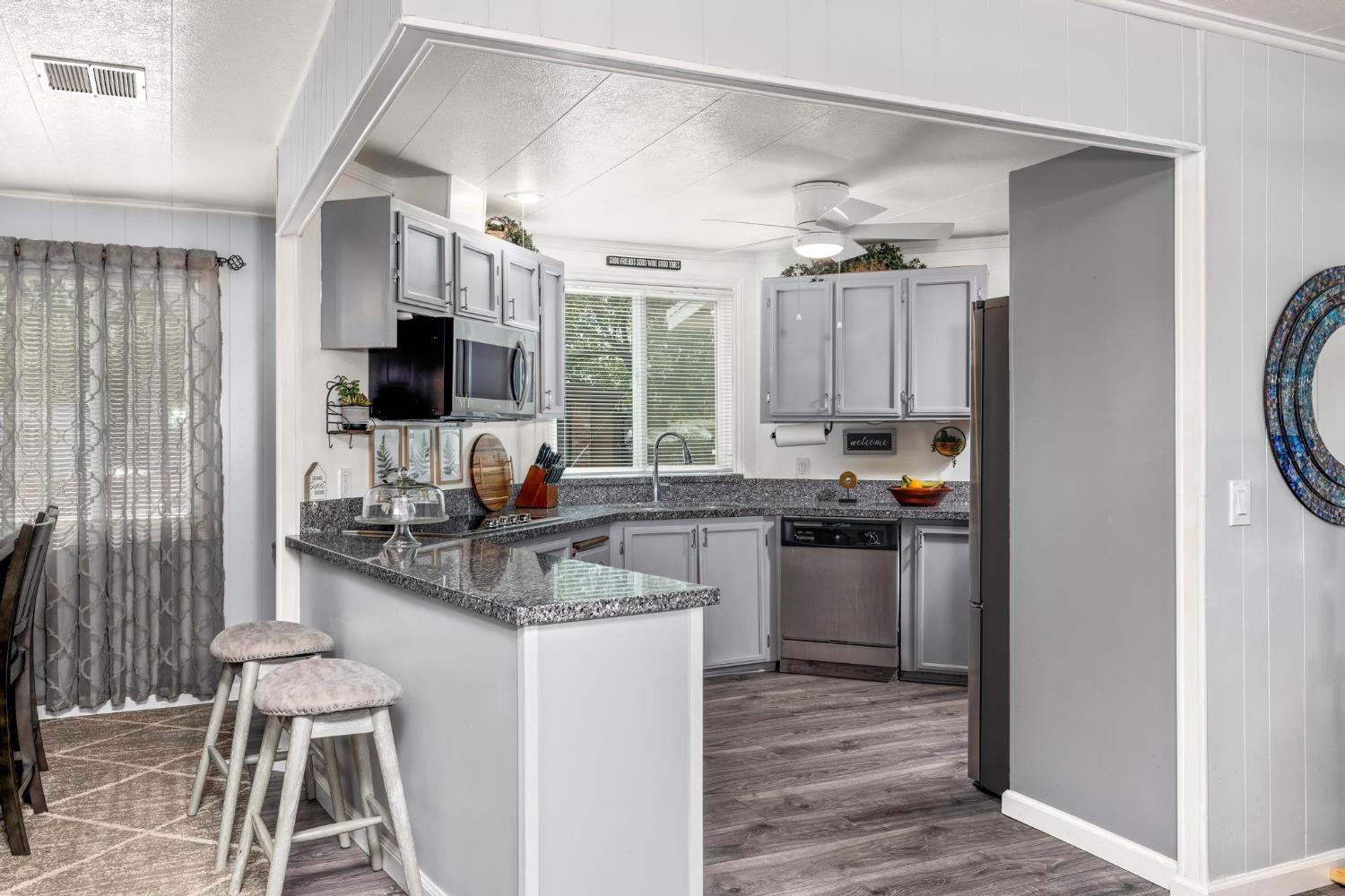 4399 APLICELLA #59, Manteca, CA 95337