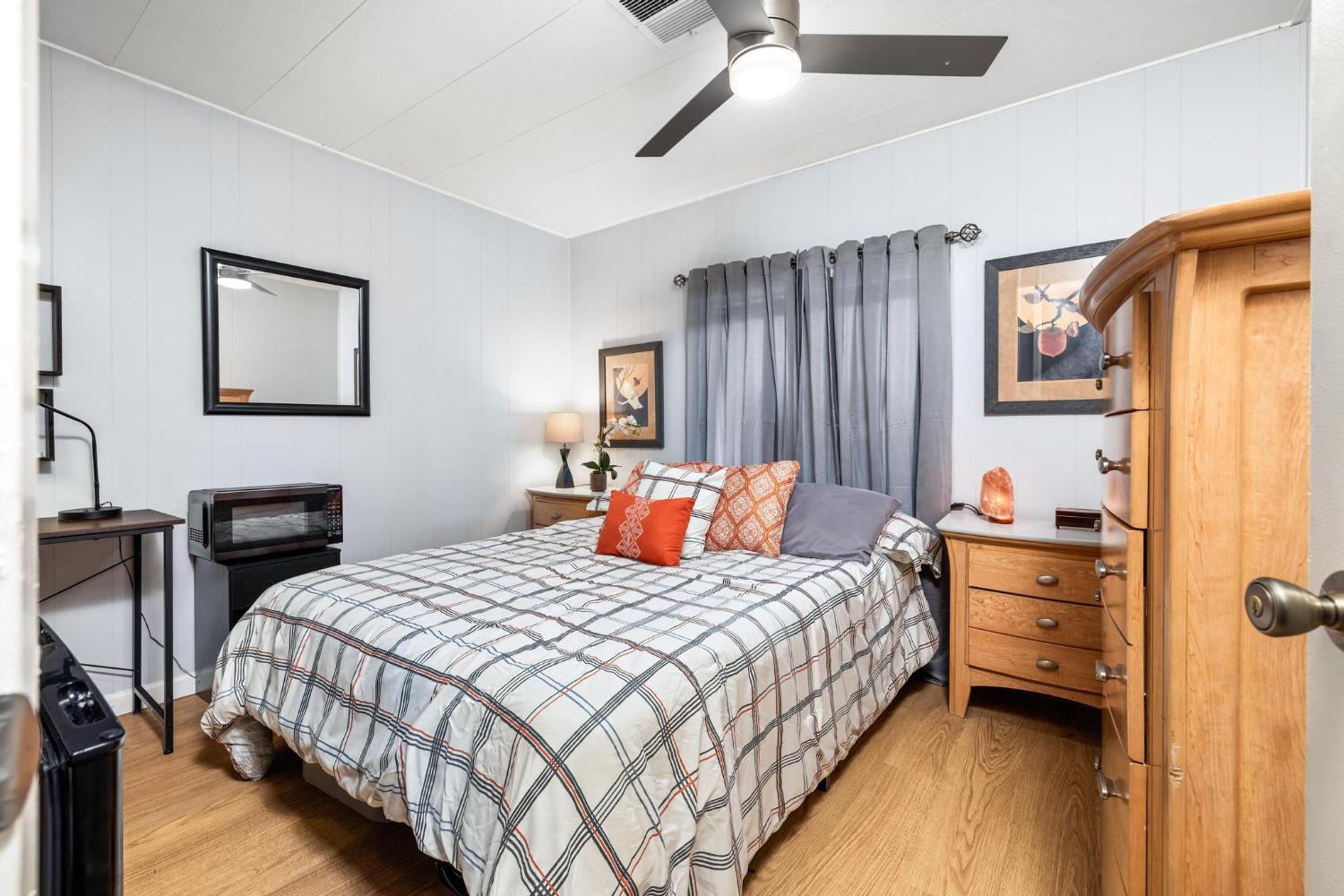 4399 APLICELLA #59, Manteca, CA 95337