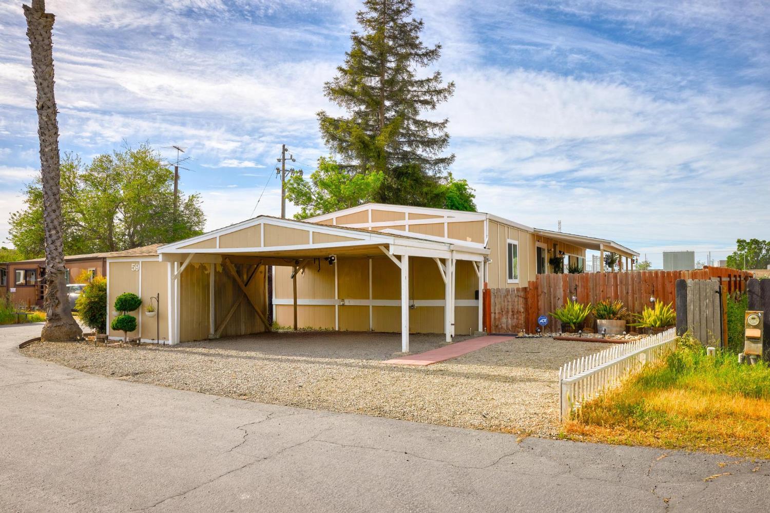 4399 APLICELLA #59, Manteca, CA 95337