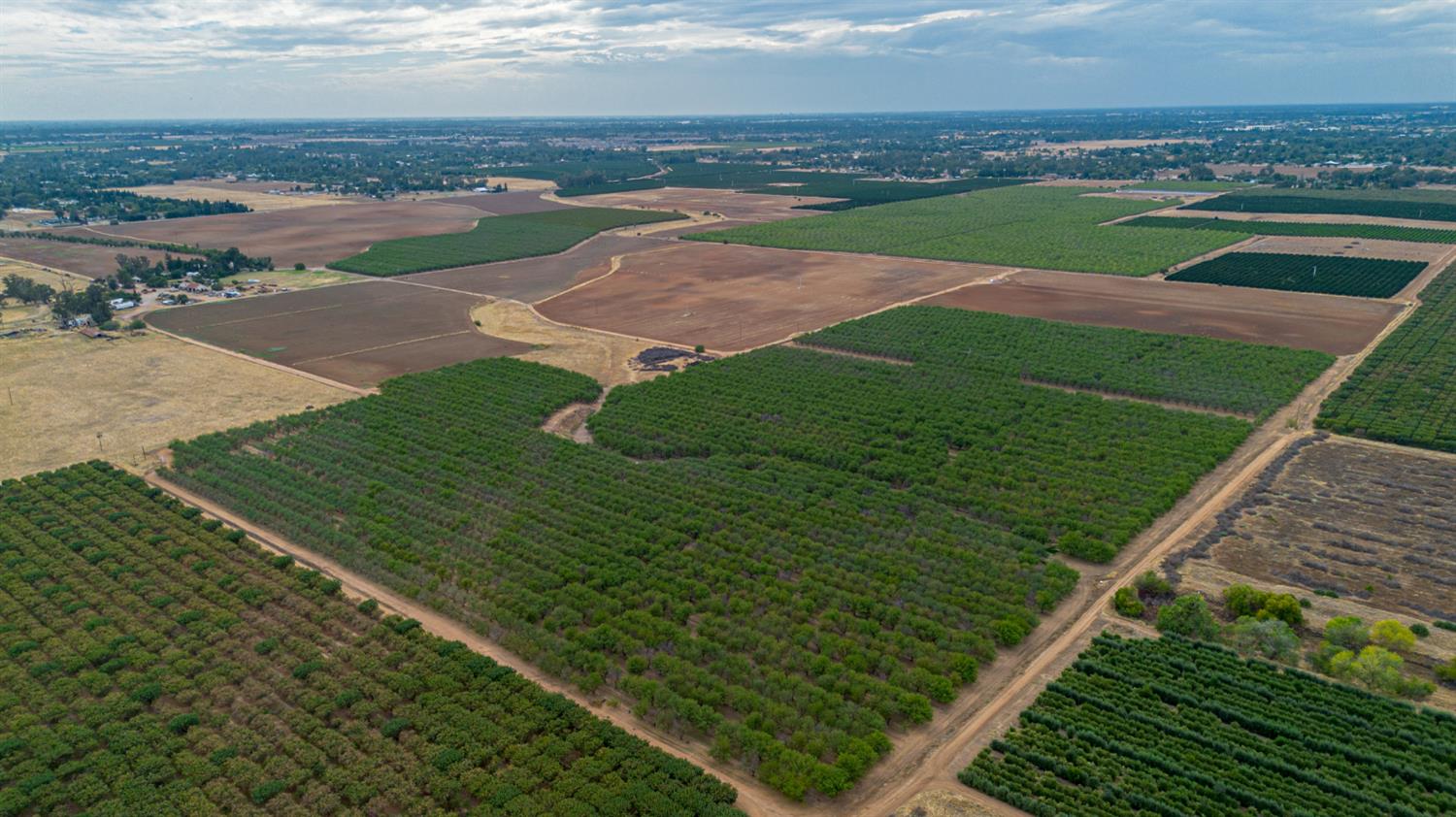 10464 E Herndon Ave, Clovis, CA 93619