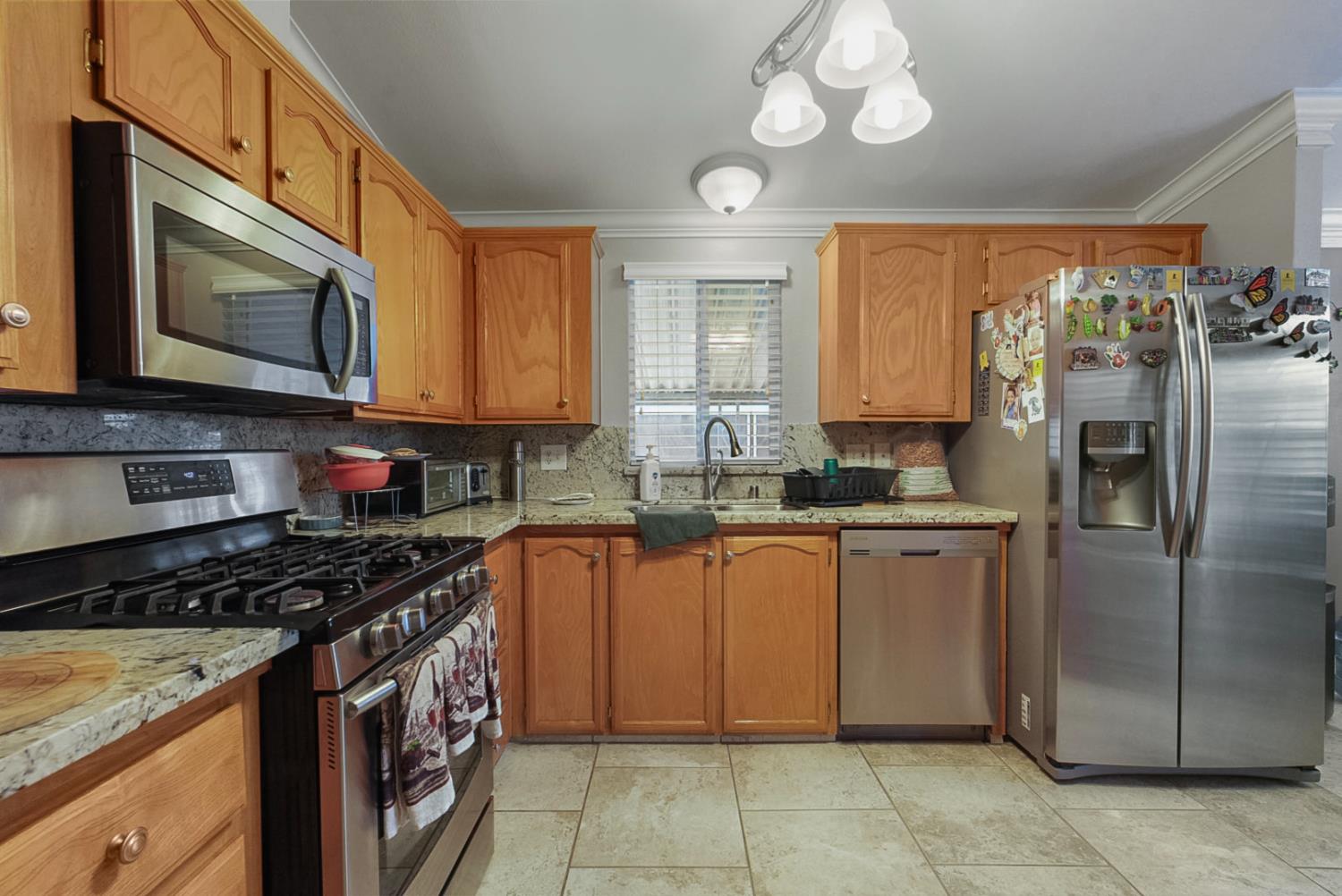 2841 Fowler Rd #33, Ceres, CA 95307