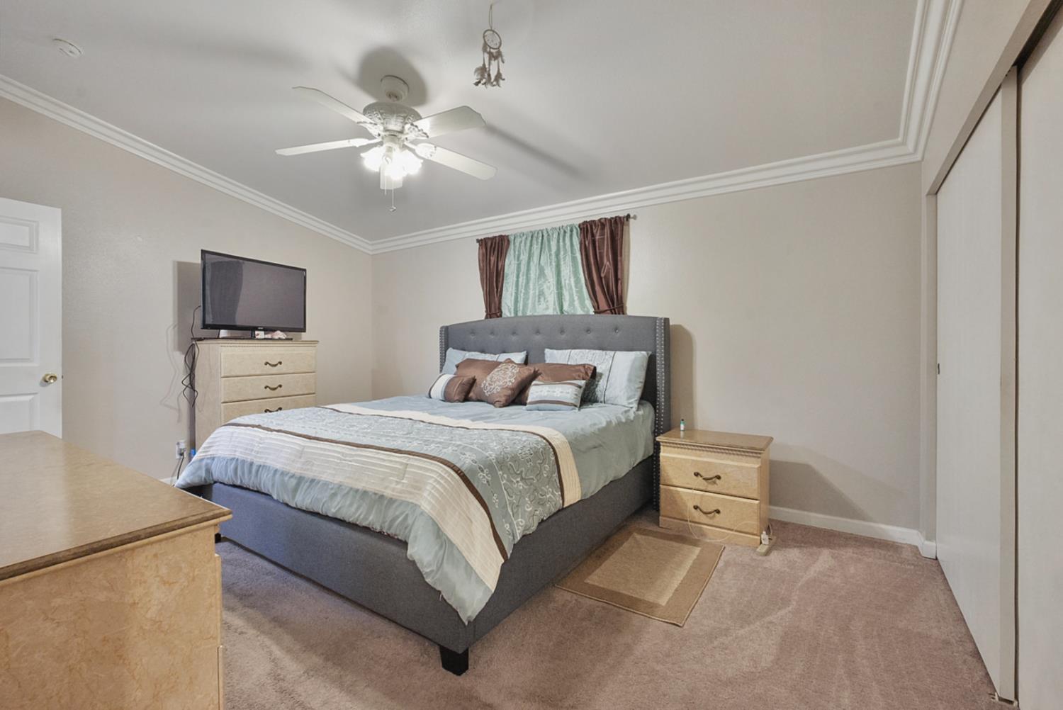 2841 Fowler Rd #33, Ceres, CA 95307