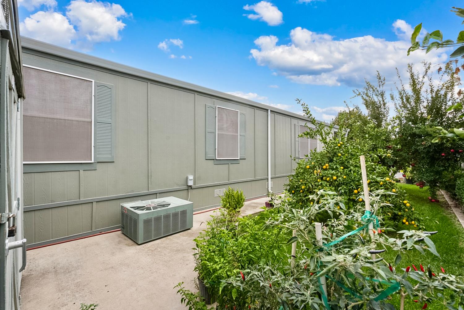 2841 Fowler Rd #33, Ceres, CA 95307