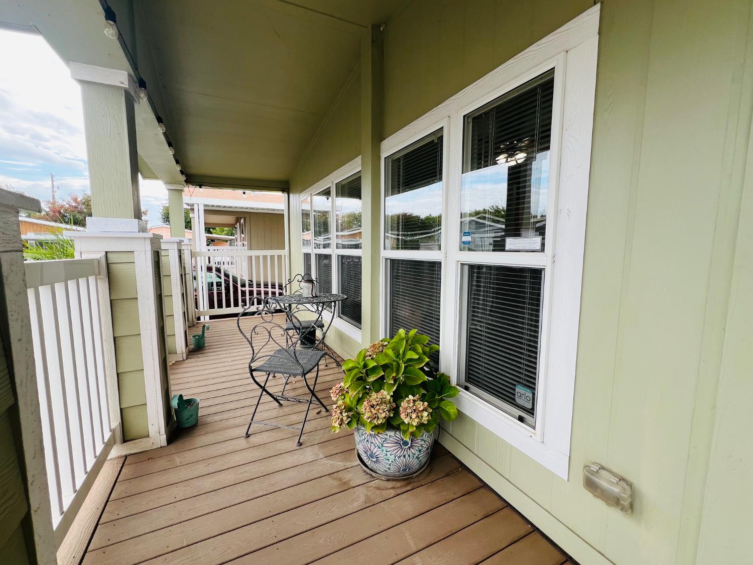 195 Schooner Ln, Modesto, CA 95356