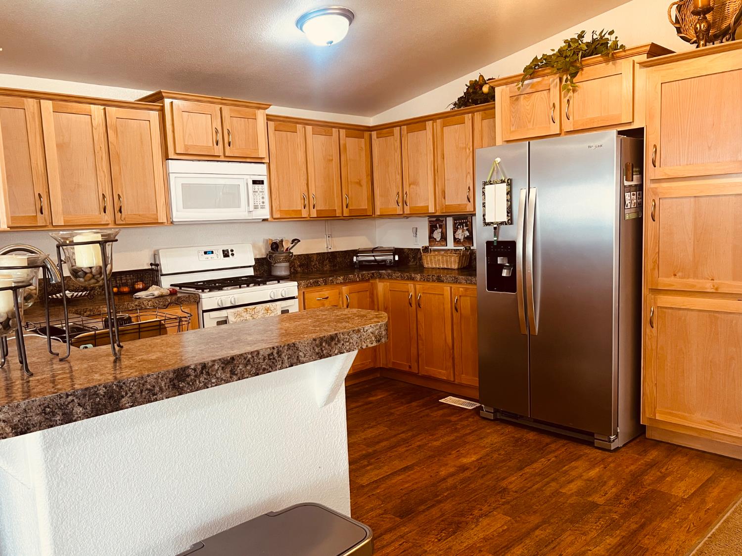 195 Schooner Ln, Modesto, CA 95356