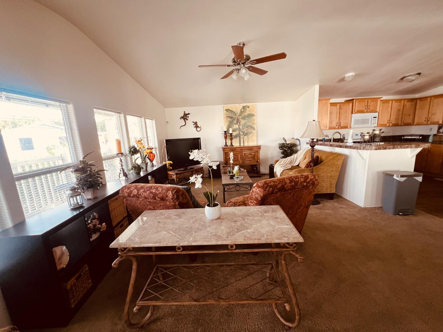 195 Schooner Ln, Modesto, CA 95356