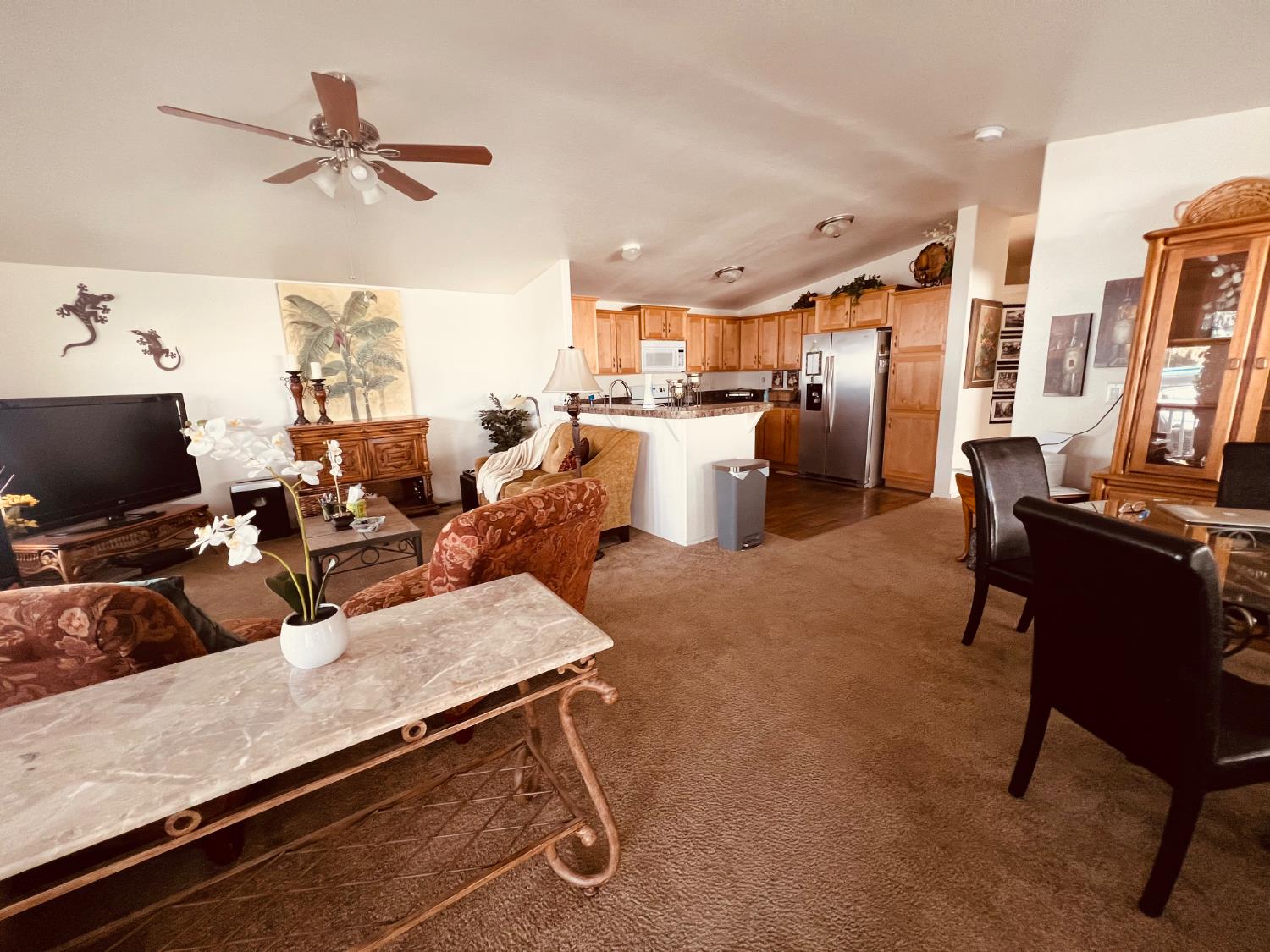 195 Schooner Ln, Modesto, CA 95356