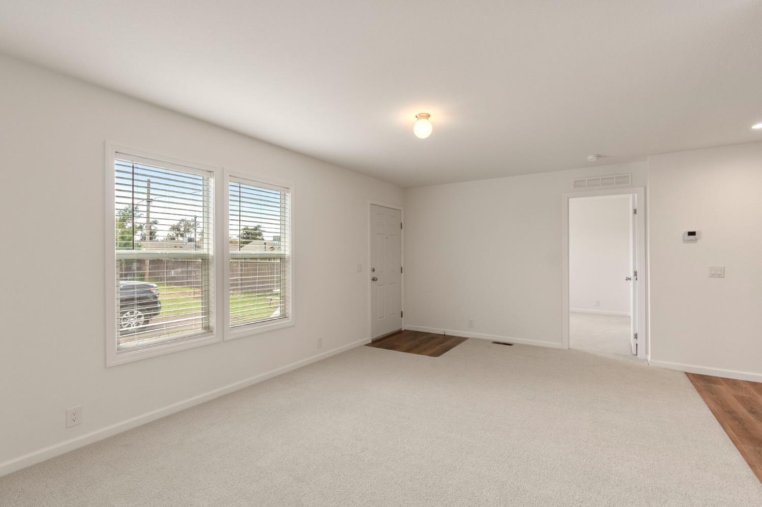 2355 Atwater Blvd #28, Atwater, CA 95301