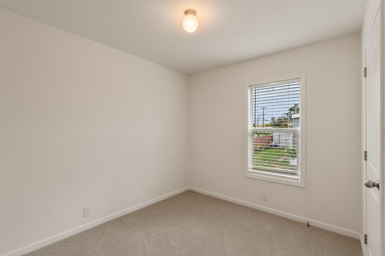 2355 Atwater Blvd #28, Atwater, CA 95301