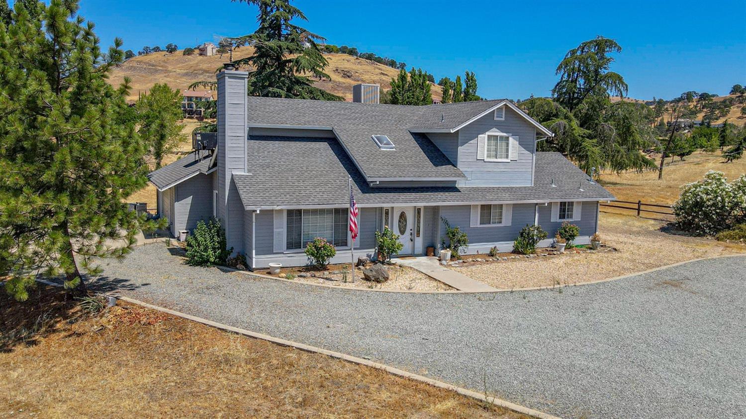 2329 Ranchito Dr, La Grange, CA 95329