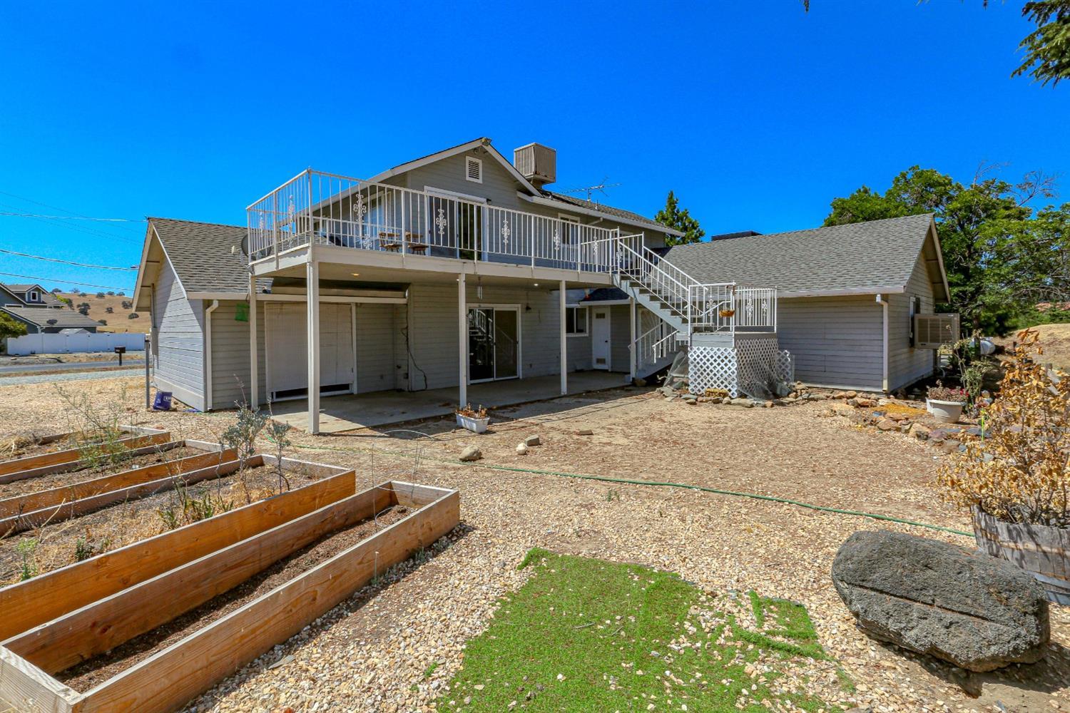 2329 Ranchito Dr, La Grange, CA 95329