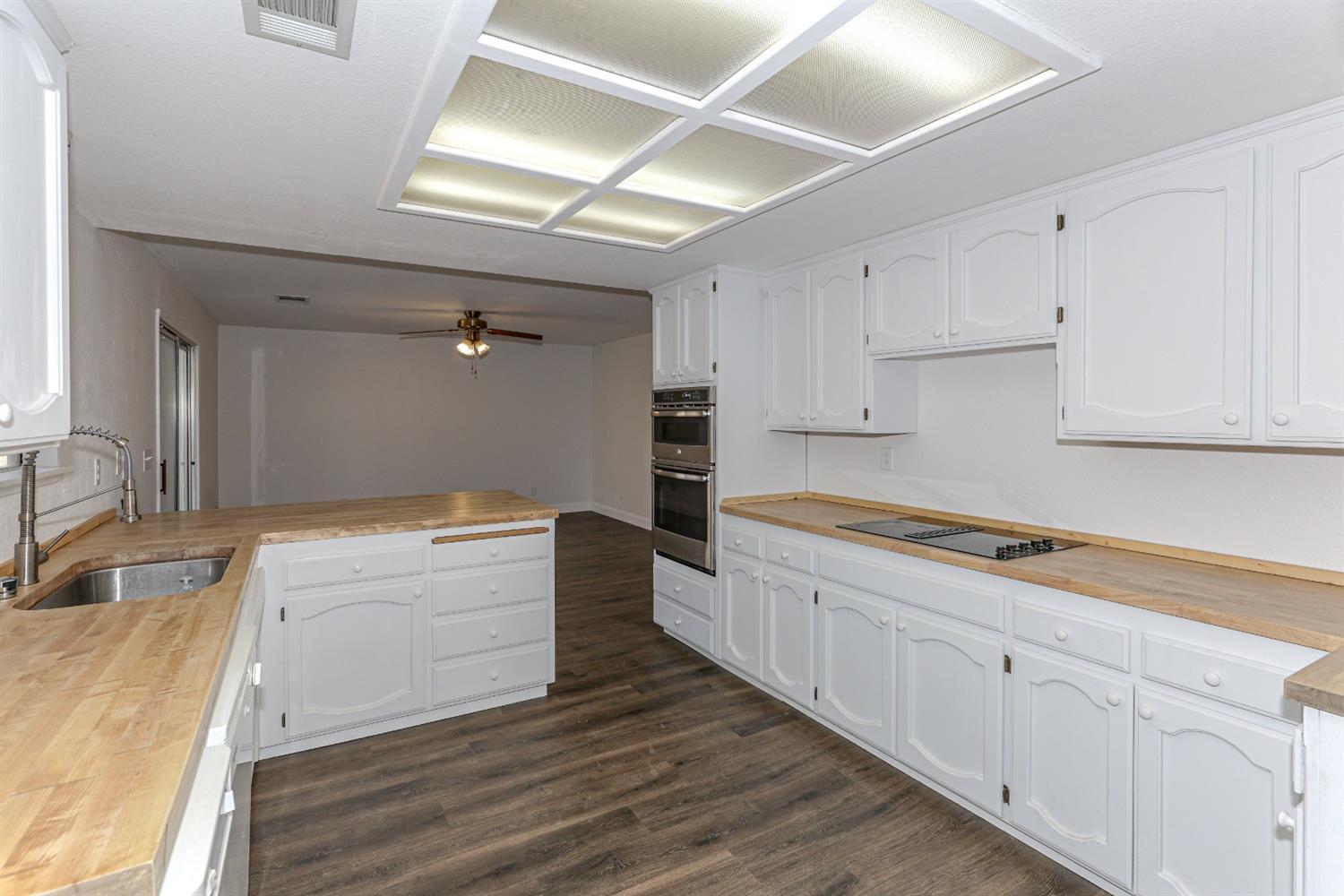 2329 Ranchito Dr, La Grange, CA 95329