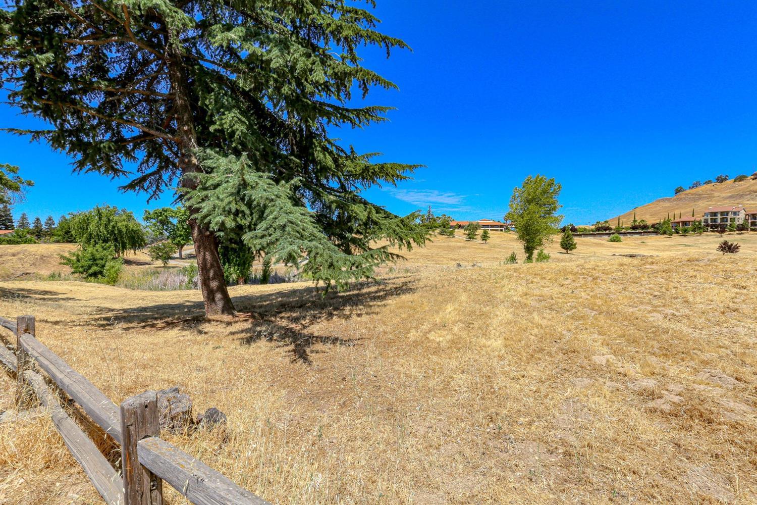 2329 Ranchito Dr, La Grange, CA 95329