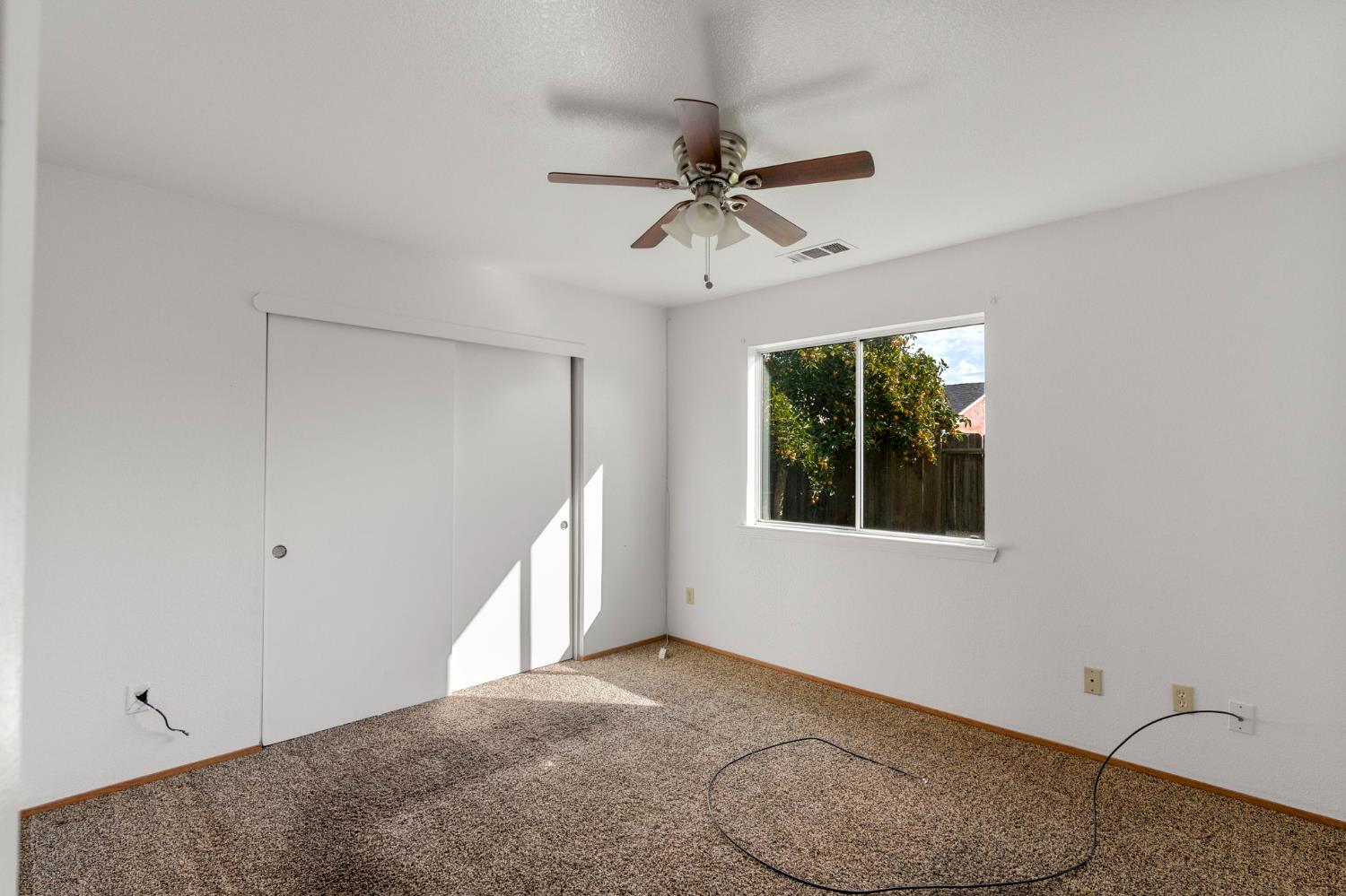 6072 Preakness Dr, Riverbank, CA 95367