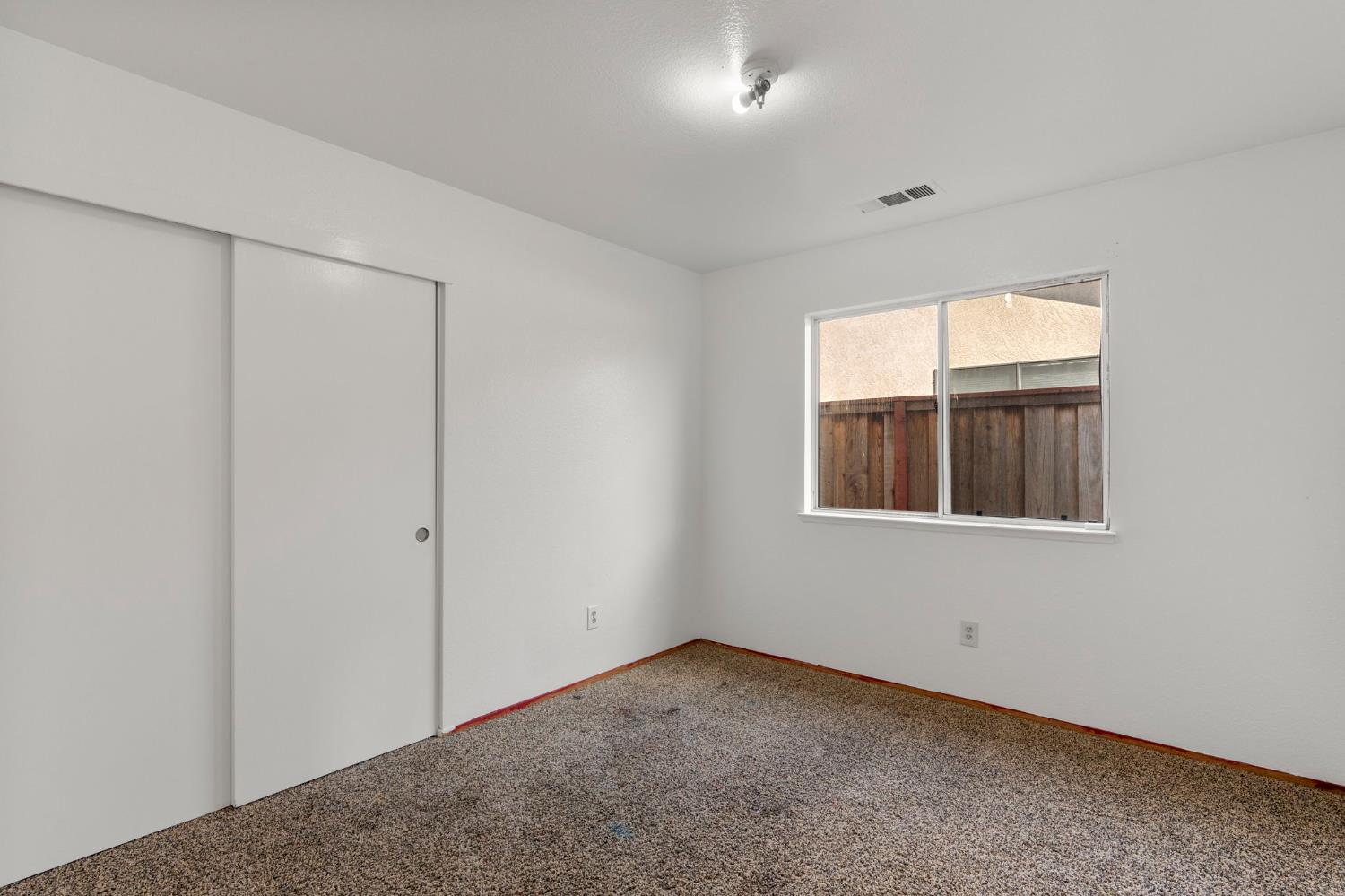 6072 Preakness Dr, Riverbank, CA 95367