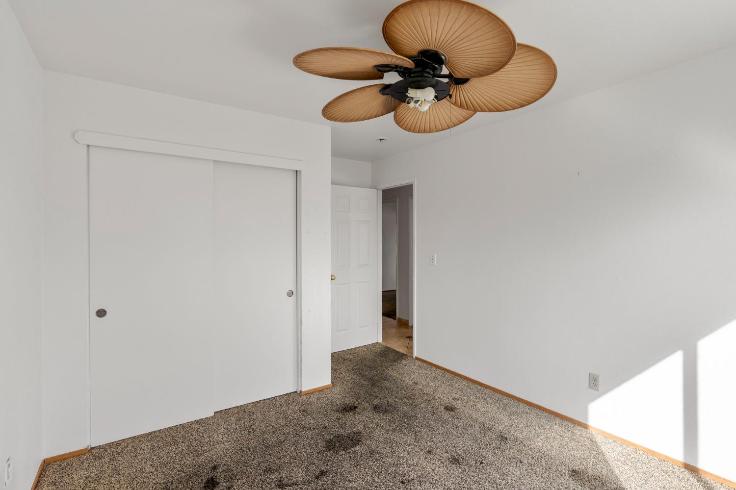 6072 Preakness Dr, Riverbank, CA 95367