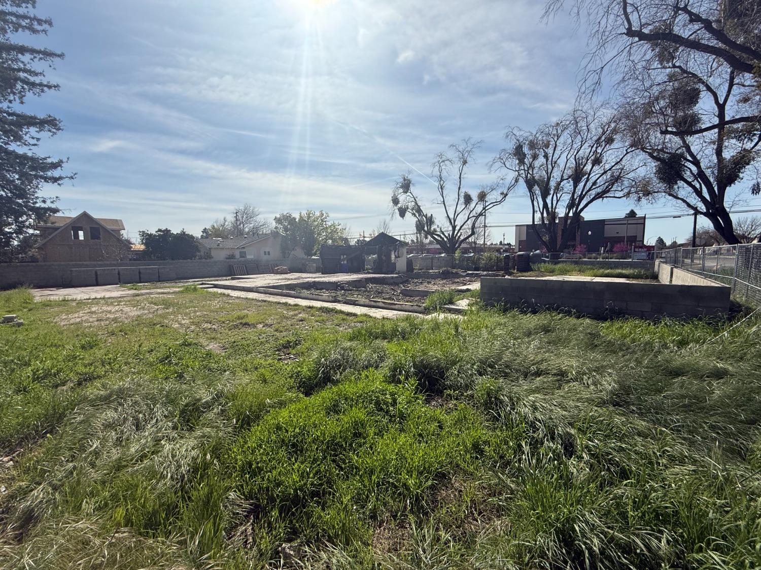 820 N Berkeley Ave, Turlock, CA 95380