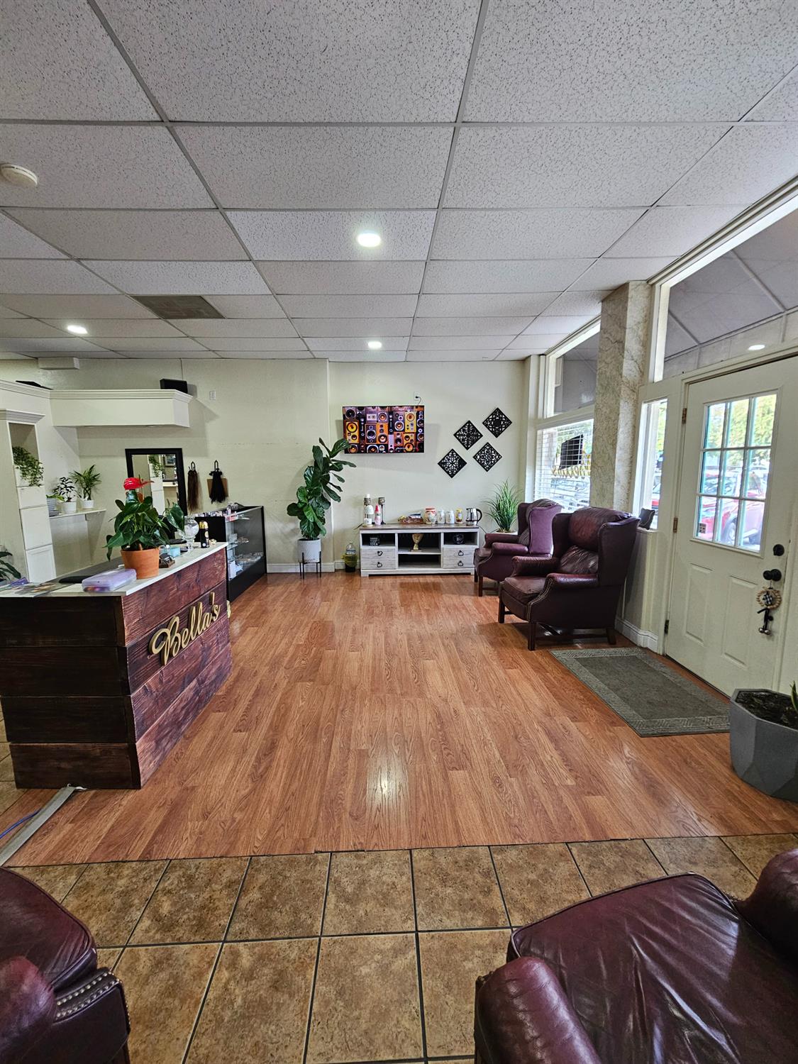 229 E St, Waterford, CA 95386