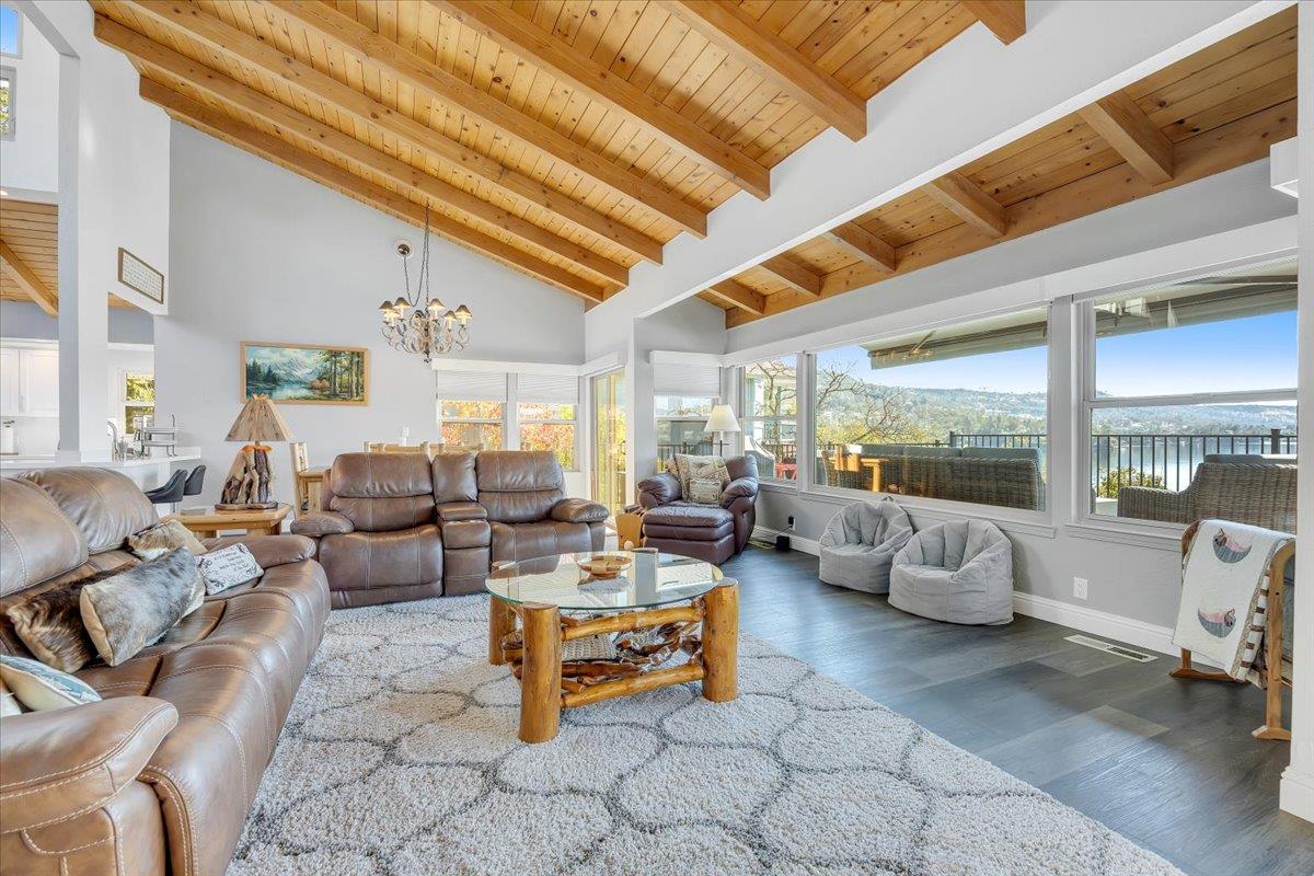 816 Foothill Rd #2, Copperopolis, CA 95228