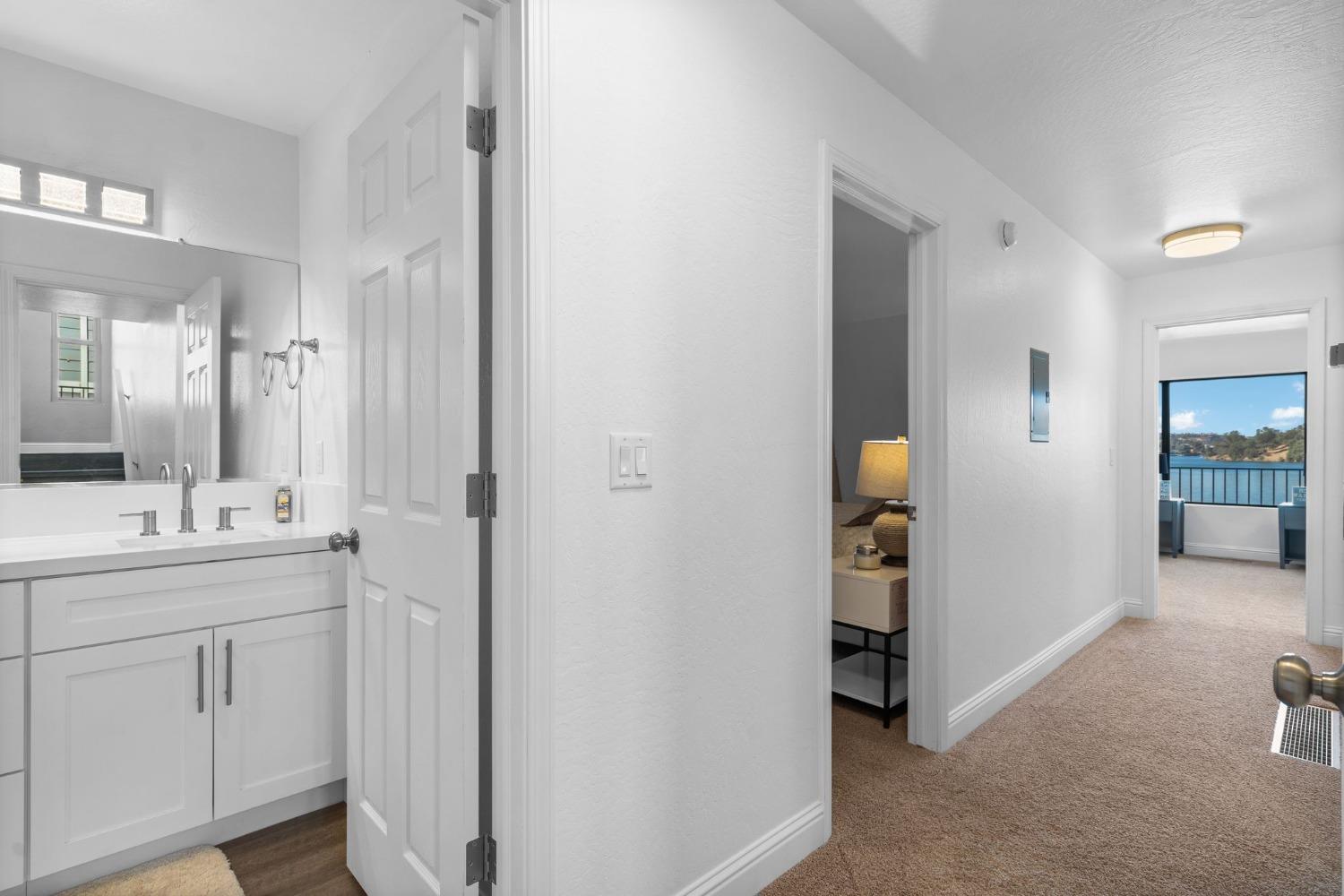 816 Foothill Rd #2, Copperopolis, CA 95228