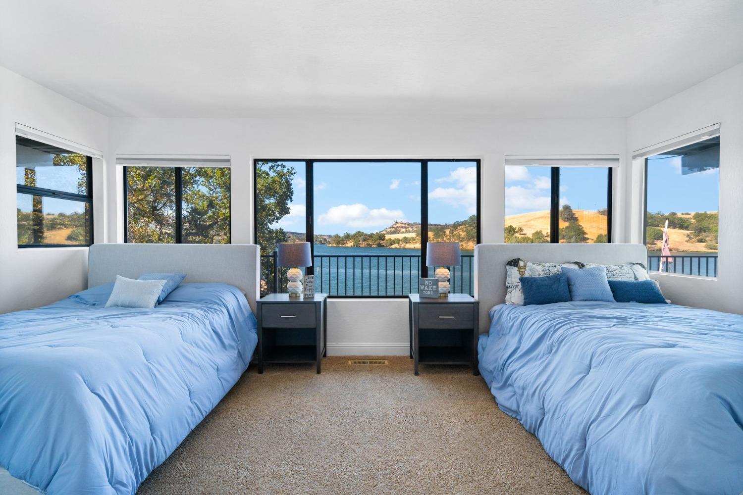 816 Foothill Rd #2, Copperopolis, CA 95228