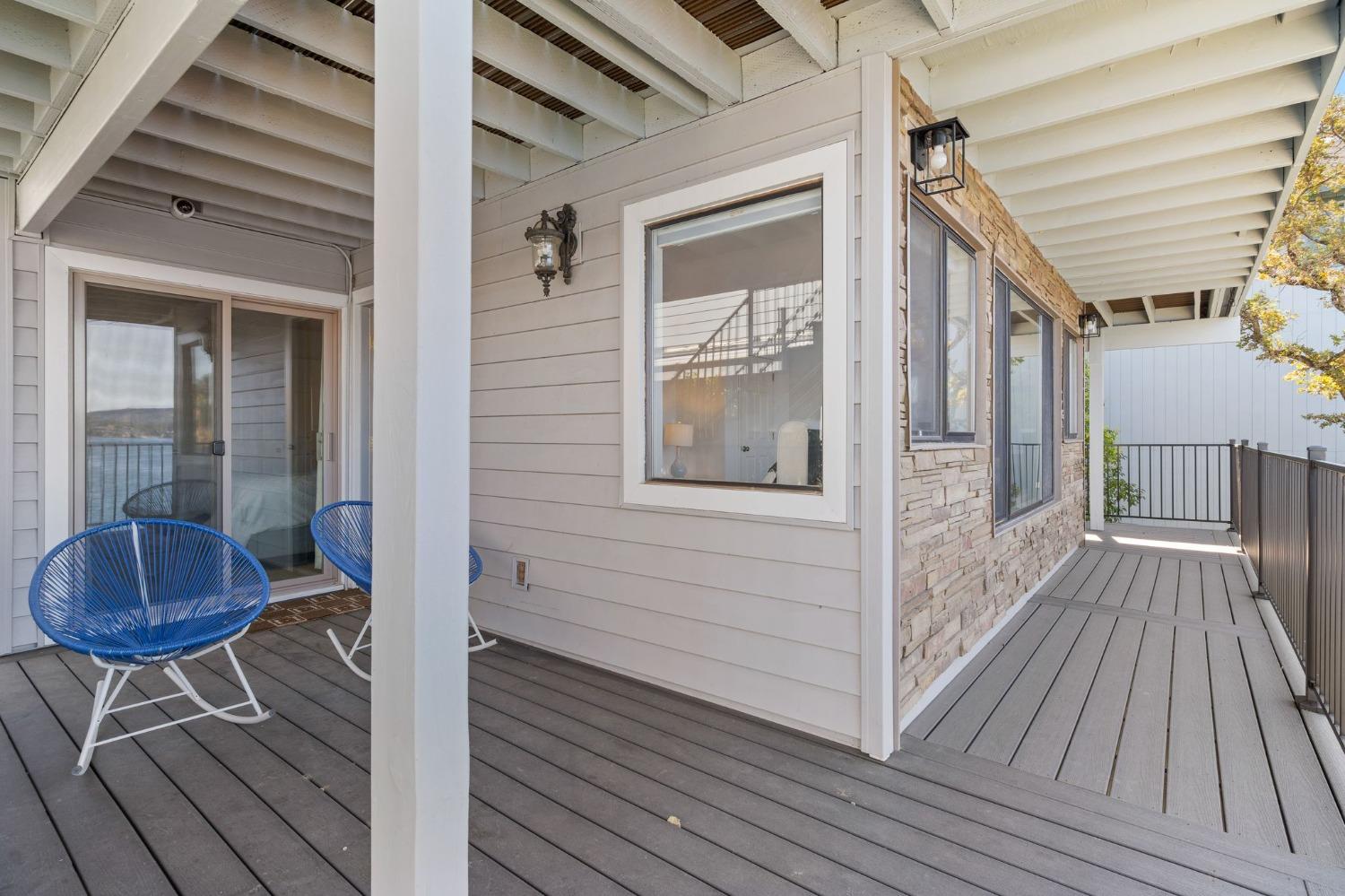 816 Foothill Rd #2, Copperopolis, CA 95228