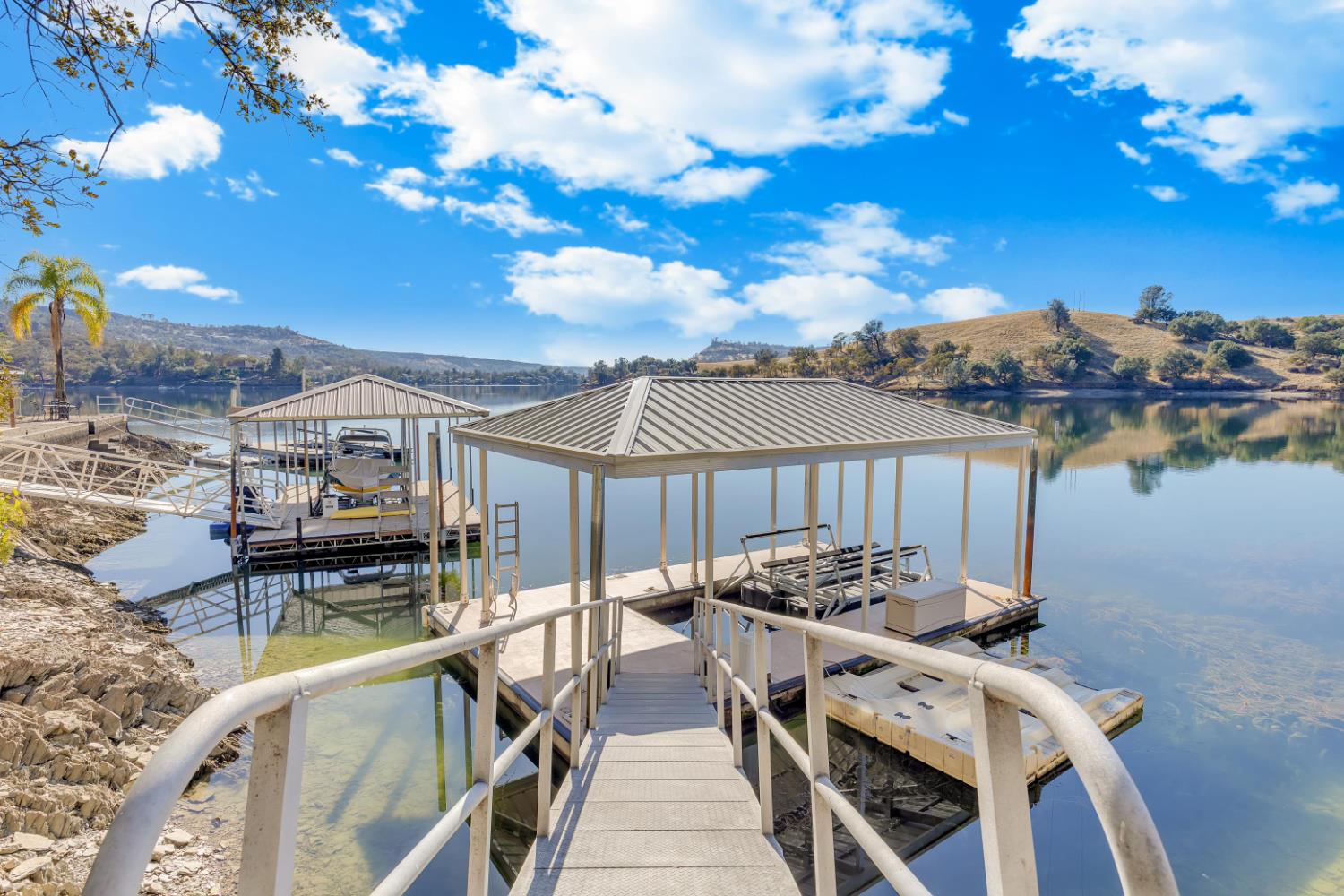 816 Foothill Rd #2, Copperopolis, CA 95228