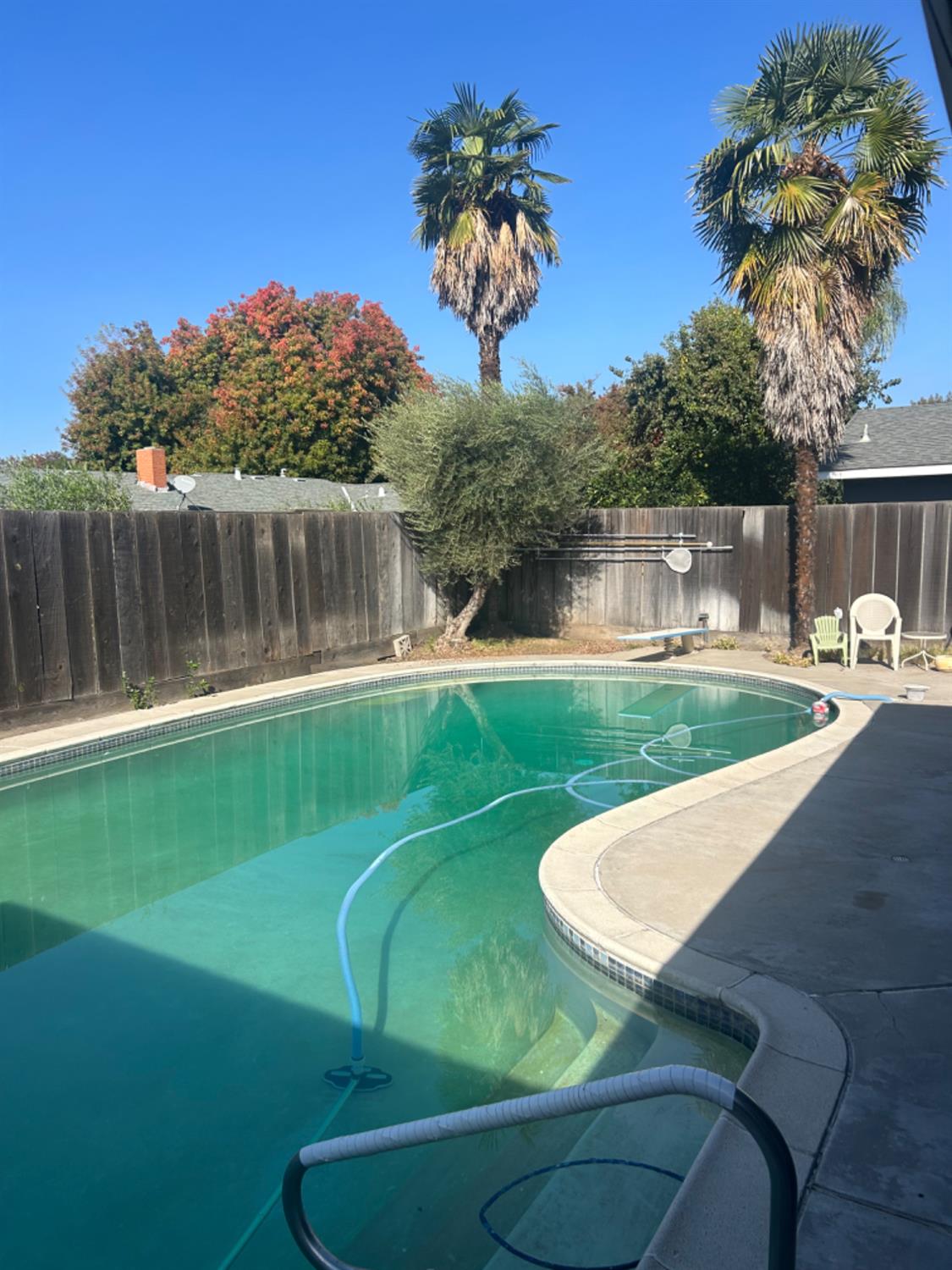 1229 Eastridge Dr, Modesto, CA 95355