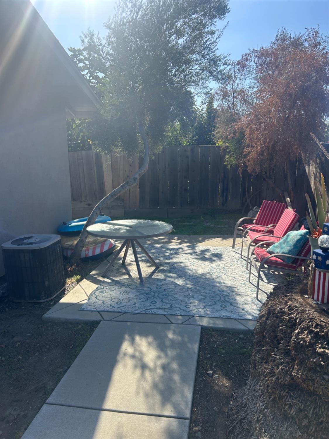 1229 Eastridge Dr, Modesto, CA 95355