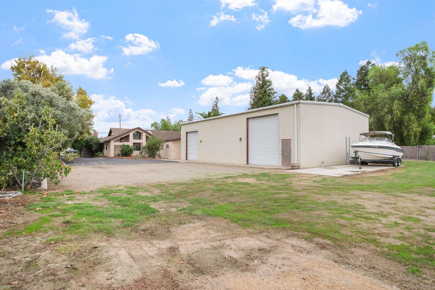 2200 E Tuolumne Rd, Turlock, CA 95382