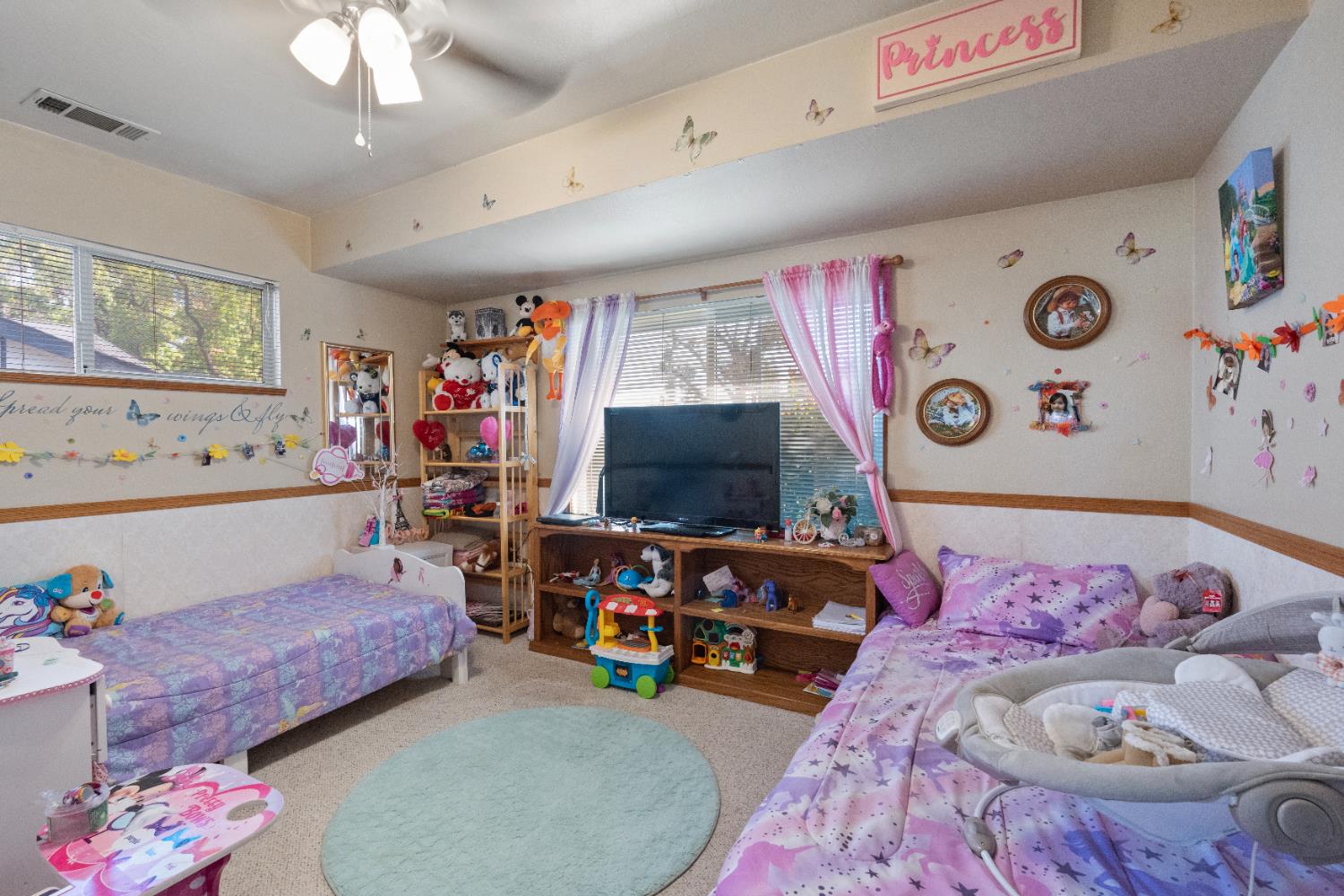 161 Ribier Ave, Modesto, CA 95350